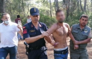 Ormanı yakarken suçüstü yakalanan zanlı suç...