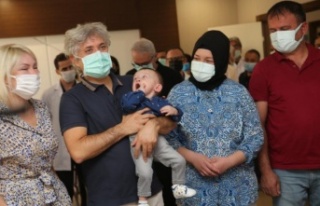 Rahim nakli ile dünyaya gelen 'Ömer Özkan'...