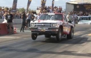 Şahlanarak yarışa başladı, 400 metreyi 9.5 saniyede...