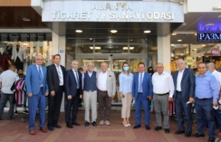 SGK İl Müdürü Deniz'den Şahin'e tebrik