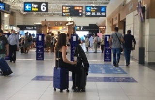 Türkiye'den İngiltere'ye dönüşte PCR...