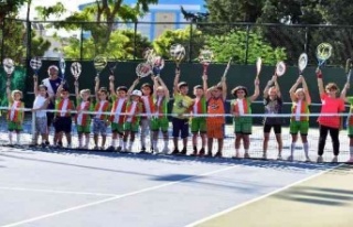 29 Ekim ‘tenis' turnuvası