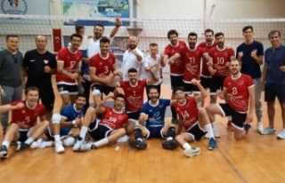 Alanya Belediyespor galibiyetle başladı