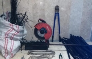 Alanya'da kablo hırsızları yakalandı