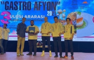 Alanya HEP Gastronomi öğrencileri dereceyle döndü