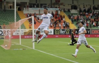 Alanyaspor evinde berabere kaldı