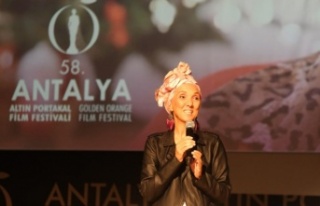 Altın Portakal ödülleri sahiplerini buluyor