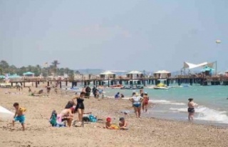 Antalya turizmdeki en iyi Ekim ayını yaşıyor
