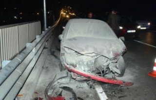 Attığı makas felaket getirdi! 4 araç zarar gördü