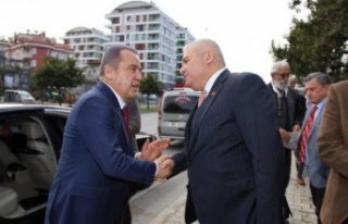 Başkan Böcek Alanya'ya geliyor