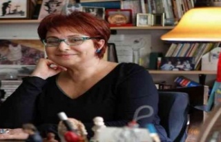 Buket Uzuner ve Cevat Çapan'a onur ödülü