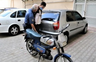 Çalarken yardım isteyince yakalandı