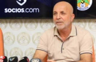 Çavuşoğlu, Alanyaspor'un 5 haftasını değerlendirdi