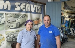 İş bulamayınca kaportacı kocasına çırak oldu