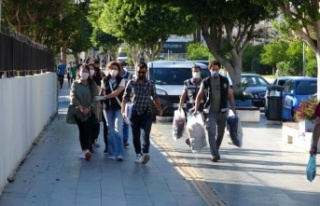 Moğolistan uyruklu kadınlardan akılalmaz hırsızlık!