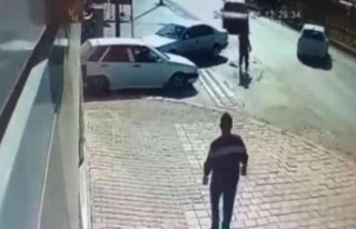 Ölüm yanı başından geçti, telefonla konuşmaya...