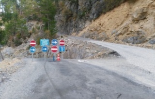 Alanya'da o yol trafiğe kapatıldı