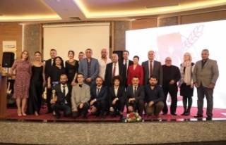 Alanyalı gazeteciler ödüllerini aldı