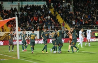 Alanyaspor, Beşiktaş'ı 2-0 yendi