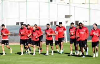 Alanyaspor hazırlıklarını sürdürdü
