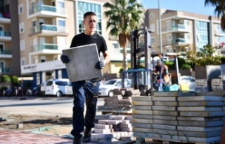 Macar öğrenciler Konyaaltı’nda staj yapıyor