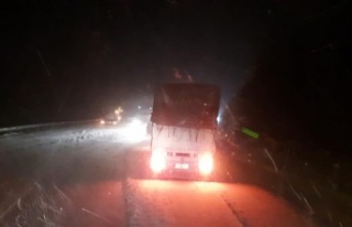 Alanya-Konya karayolunda kar yağışı