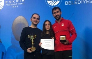 Alanyaspor Eskrim Takımı sporcusundan büyük başarı