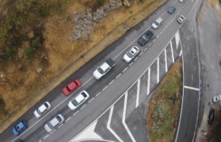 Antalya’da trafiğe kayıtlı araç sayısı 1 milyon...