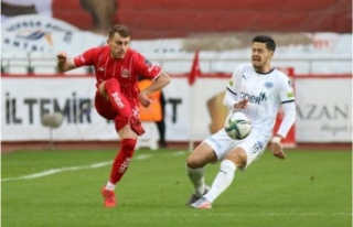 Antalyaspor uzatmalarda yıkılıyor