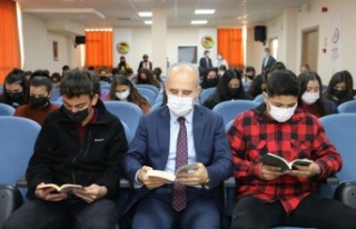 Cumhuriyet Başsavcısı İnal, öğrencilerle birlikte...