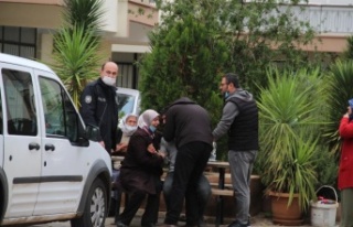 Emekli öğretmen kocası tarafından bıçaklanarak...