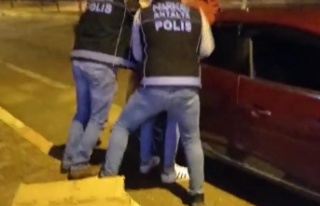 Kargo ile protein tozları arasında uyuşturucu sevkiyatına...