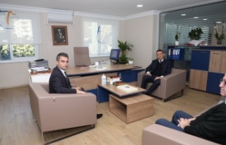 Kaymakam Ürkmezer, Tapu ve Kadastro Müdürlüğü'nü...