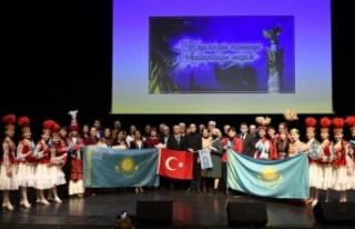 Kazakistan’ın bağımsızlık yıl dönümü Muratpaşa’da...