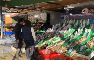 Lodos tezgahları da vurdu, en ucuz balık istavrit...