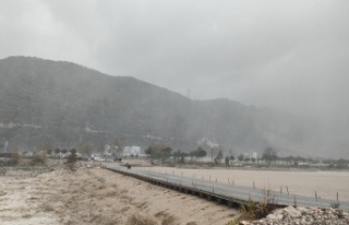 Son 24 saatte metrekareye 243 kg yağış düştü