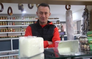 1 kilo sütten 1.5 kilo kaşar peyniri yaptıklarını...