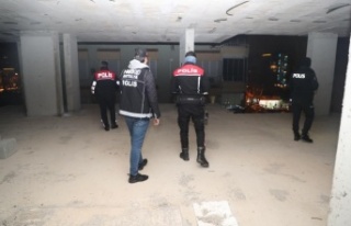 225 polisle ‘Huzurlu Sokaklar’ uygulaması