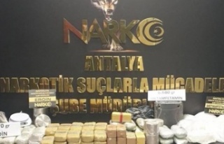 30 kilogram eroin piyasaya ele geçirildi