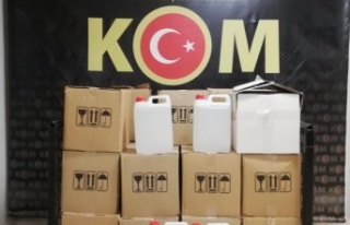635 litre sahte alkol ele geçirildi: 8 gözaltı