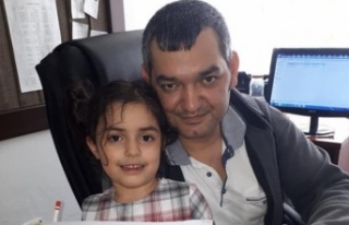 Alanya'nın sevilen öğretmeni kansere yenildi