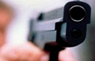 Alanya'da polis memuruna şok saldırı