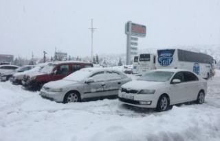 Antalya-Konya karayolunda tır ve otobüslere izin...