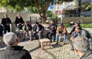 Başkan Yücel Cuma Pazarı’nda esnaflarla buluştu 