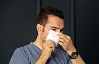 Burun ucu düşmemesi için yanlış maske kullanımına...