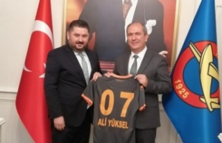 Gömeç'ten Alanyalı THK Başkanı Yüksel'e...