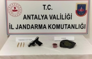 Jandarmadan uyuşturucuya geçit yok