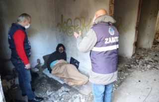 Metruk binada kalan vatandaşlara sıcak ortam