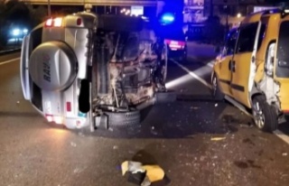 Alanya’da cip ile ticari taksi çarpıştı: 1 yaralı