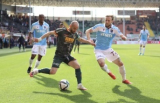 Alanyaspor evinde Trabzona farklı mağlup oldu